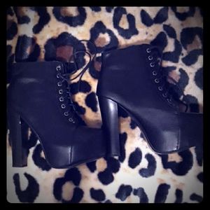 Black Boot Chunky Heel  Size 8